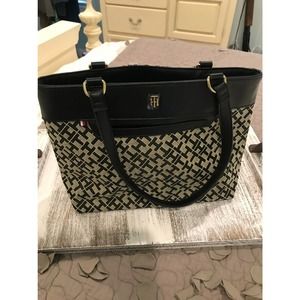 NWT Tommy Hilfiger Black Tote Purse